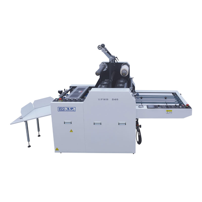 Yarı otomatik kabartma laminasyon makinesi